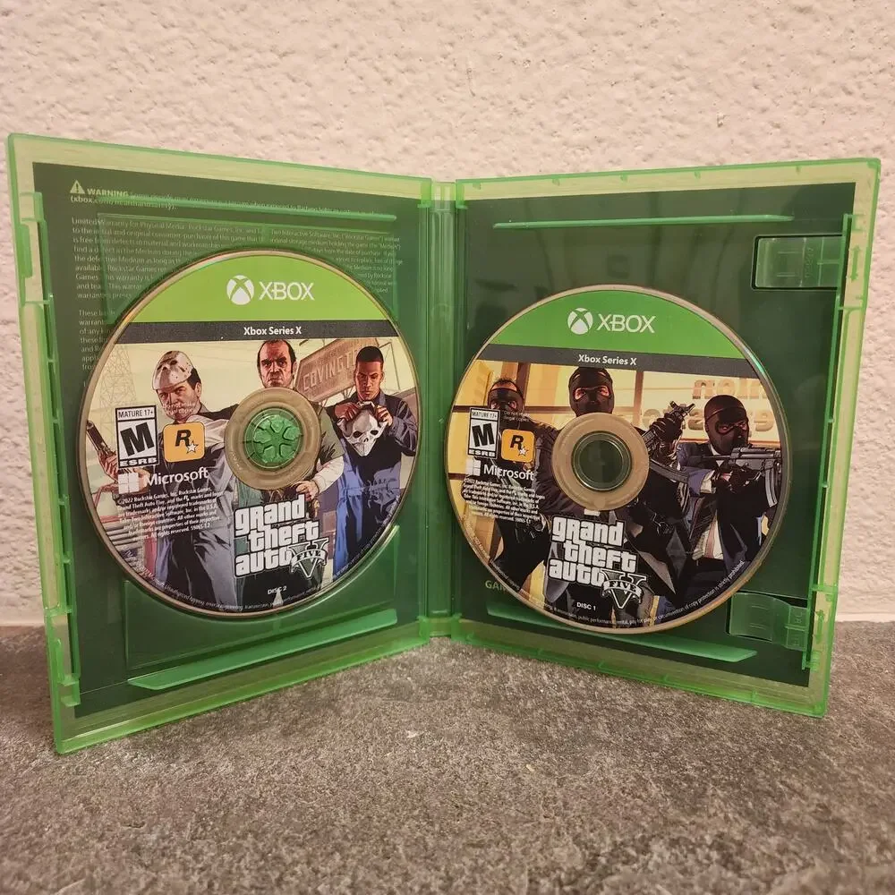 Game - Grand Theft Auto V (CIB) - Xbox Series X